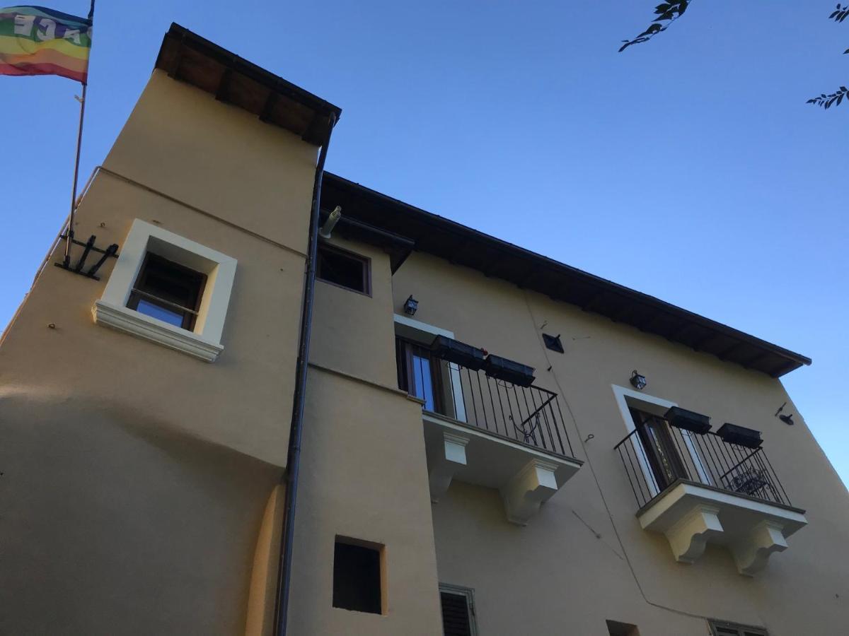 Lilly Bed & Breakfast Sulmona Dış mekan fotoğraf